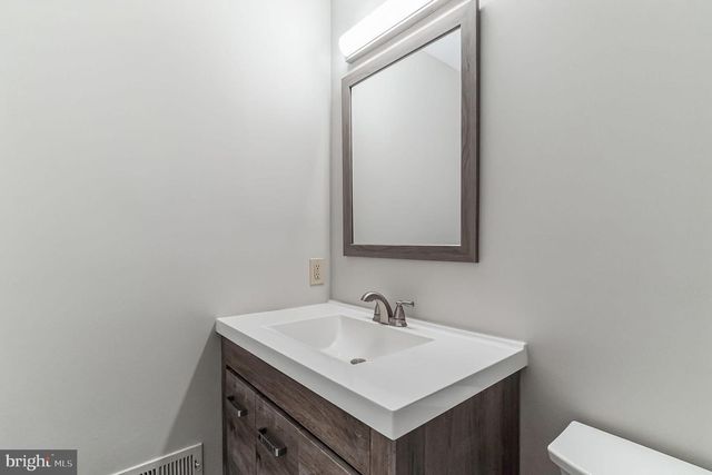 487 FORT HILL CIR, Fort Washington, PA 19034