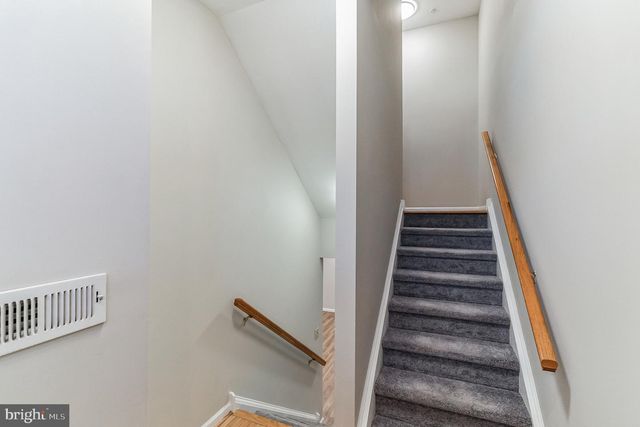 487 FORT HILL CIR, Fort Washington, PA 19034