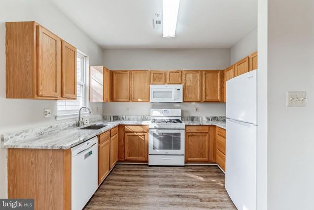 487 FORT HILL CIR, Fort Washington, PA 19034