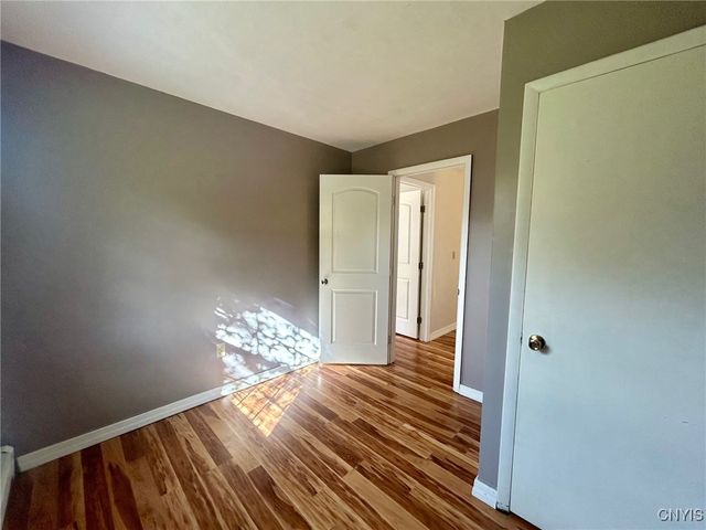 32 Patrick Circle, Fulton, NY 13069