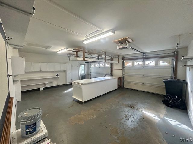 32 Patrick Circle, Fulton, NY 13069