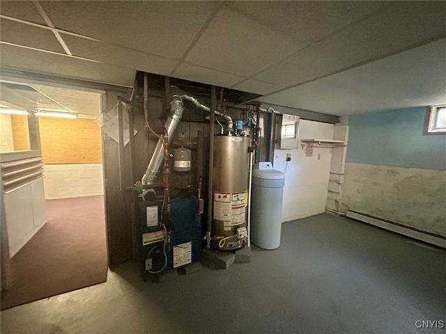 32 Patrick Circle, Fulton, NY 13069