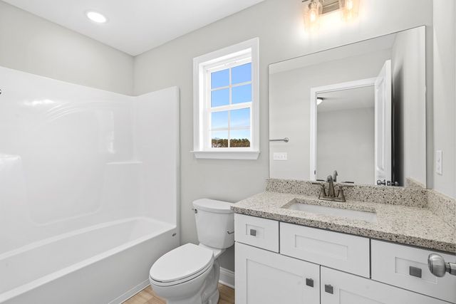 144 Andros Dr, Dalton, GA 30721