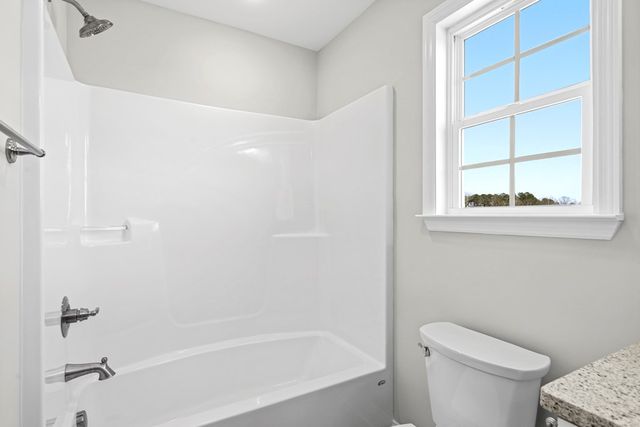 144 Andros Dr, Dalton, GA 30721