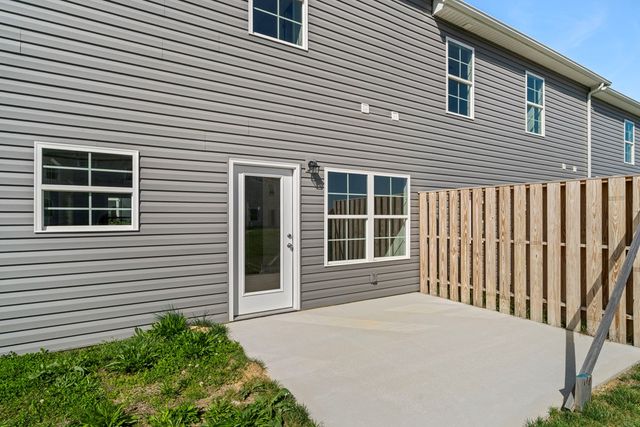 144 Andros Dr, Dalton, GA 30721