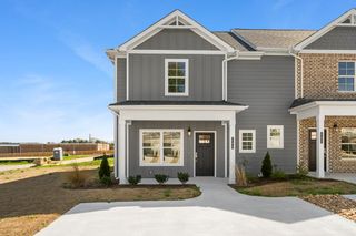 144 Andros Dr, Dalton, GA 30721