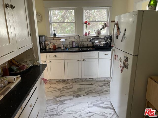 1920 S Rimpau Boulevard, Los Angeles, CA 90016