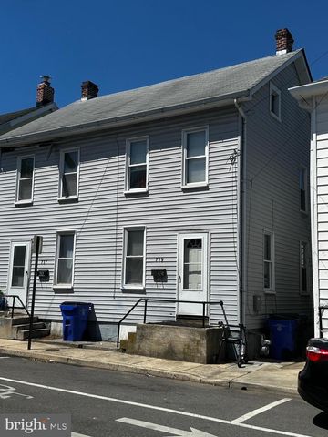 719 N LOCUST ST, Hagerstown, MD 21740