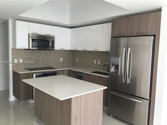 5252 NW 85th Ave 1902, Doral, FL 33166