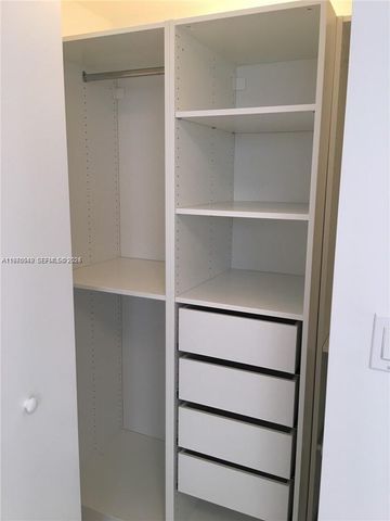 5252 NW 85th Ave 1902, Doral, FL 33166