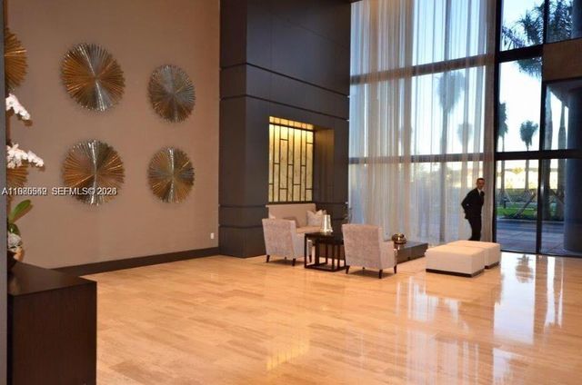 5252 NW 85th Ave 1902, Doral, FL 33166