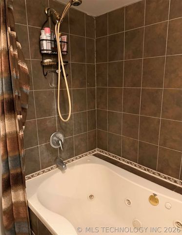 57616 S 36960 Road, Terlton, OK 74081