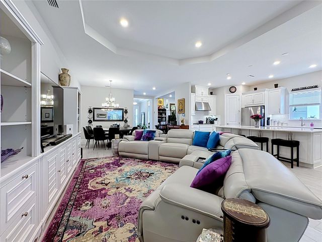 6145 GRANDVIEW HILL COURT, Bradenton, FL 34203