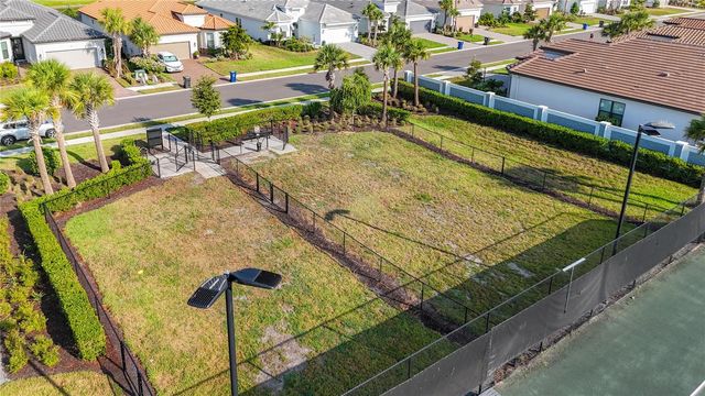 6145 GRANDVIEW HILL COURT, Bradenton, FL 34203