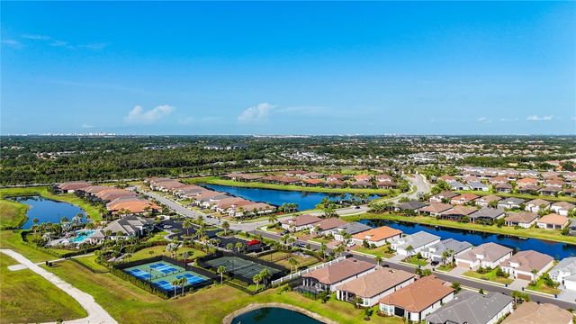 6145 GRANDVIEW HILL COURT, Bradenton, FL 34203
