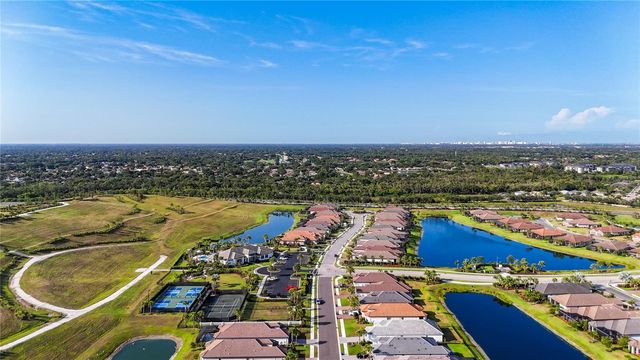 6145 GRANDVIEW HILL COURT, Bradenton, FL 34203