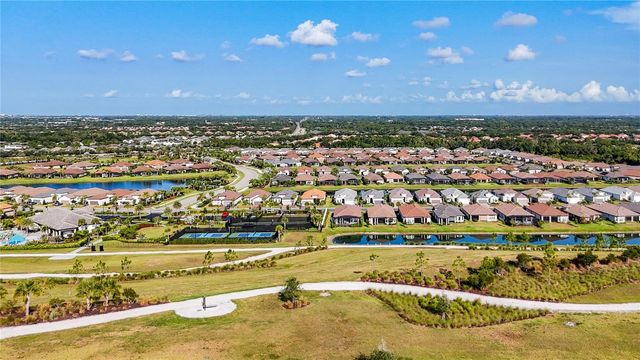 6145 GRANDVIEW HILL COURT, Bradenton, FL 34203