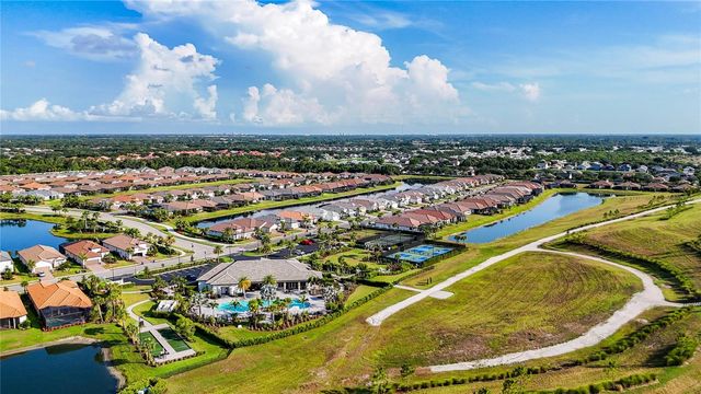 6145 GRANDVIEW HILL COURT, Bradenton, FL 34203