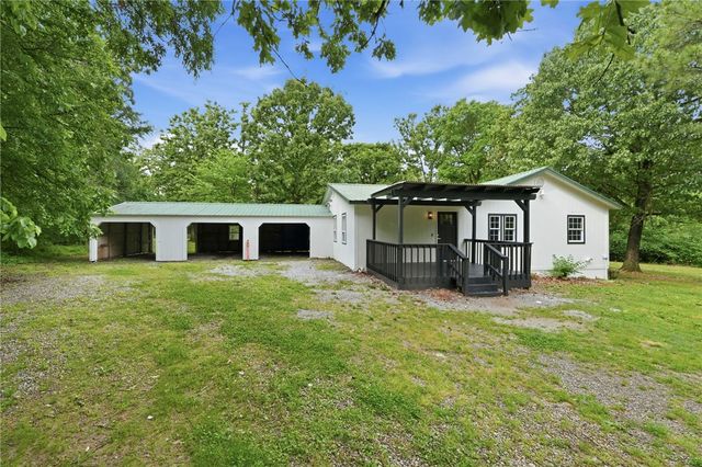 13225 Dawn View Drive, Gentry, AR 72734