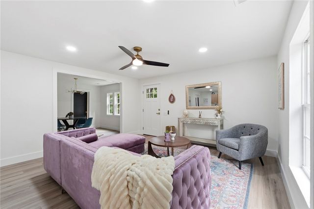 13225 Dawn View Drive, Gentry, AR 72734