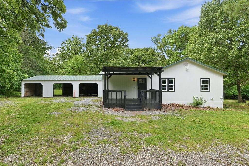 13225 Dawn View Drive, Gentry, AR 72734