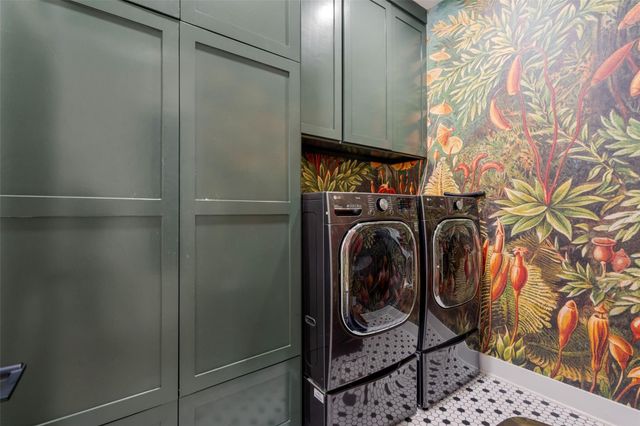 621 Kinnikinik LOOP, Austin, TX 78737