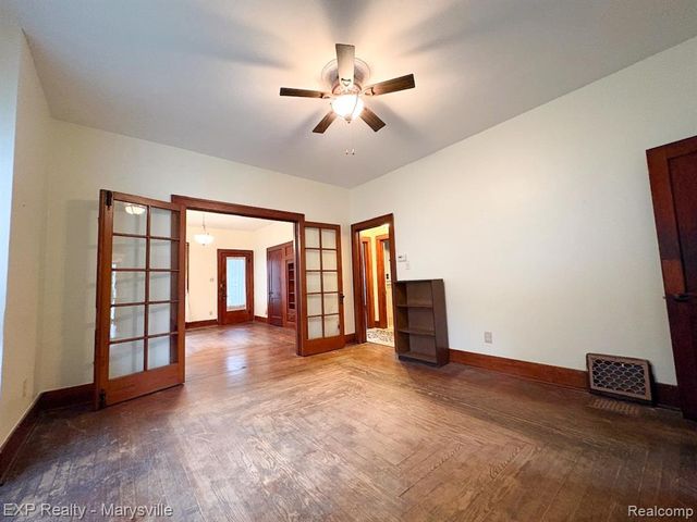3809 Electric Avenue, Port Huron, MI 48060