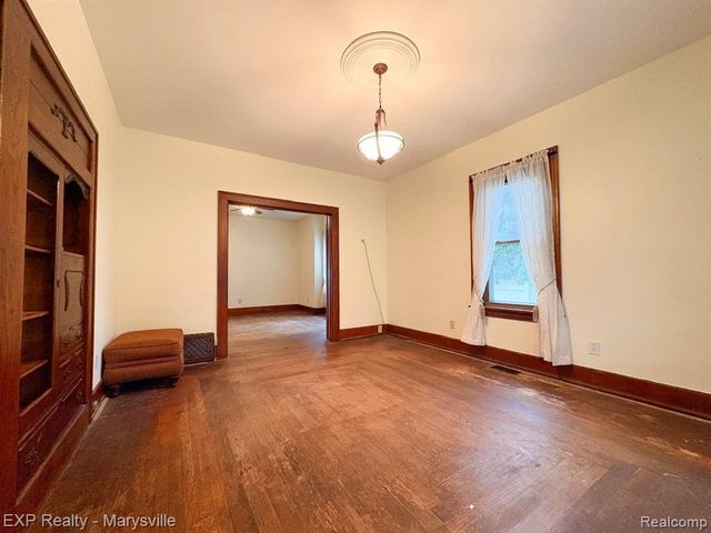 3809 Electric Avenue, Port Huron, MI 48060