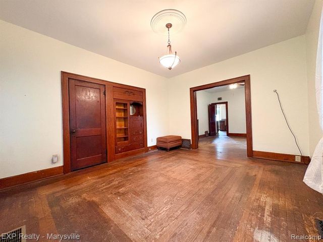 3809 Electric Avenue, Port Huron, MI 48060