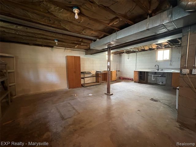 3809 Electric Avenue, Port Huron, MI 48060