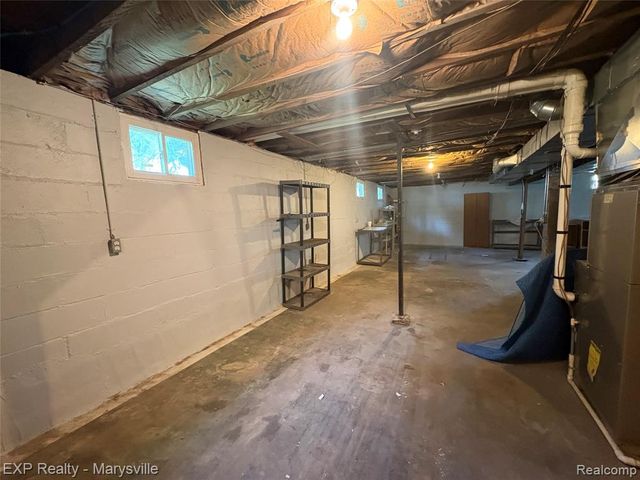 3809 Electric Avenue, Port Huron, MI 48060