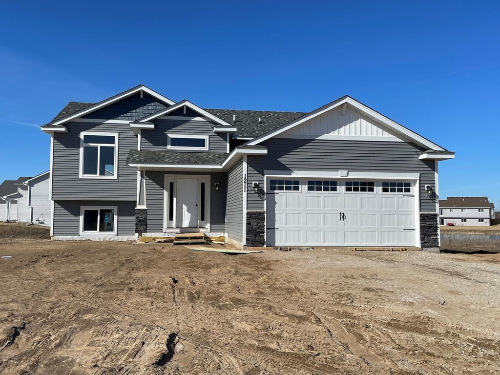37566 Granite Court, North Branch, MN 55056