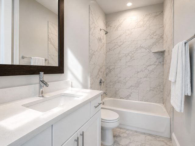 2114 Wenge Lane, Dallas, TX 75219