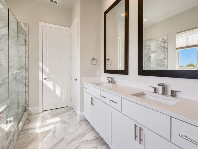 2114 Wenge Lane, Dallas, TX 75219