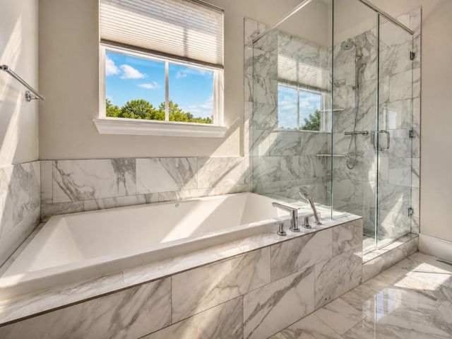 2114 Wenge Lane, Dallas, TX 75219