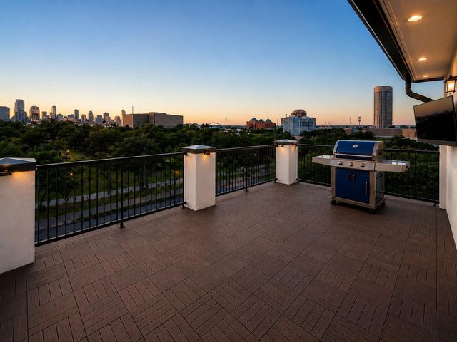 2114 Wenge Lane, Dallas, TX 75219