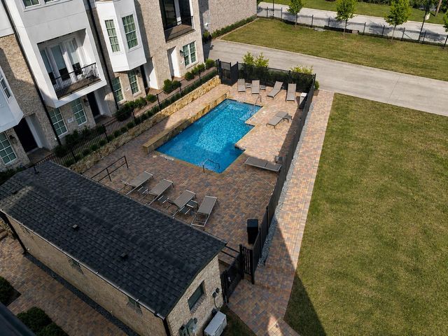2114 Wenge Lane, Dallas, TX 75219