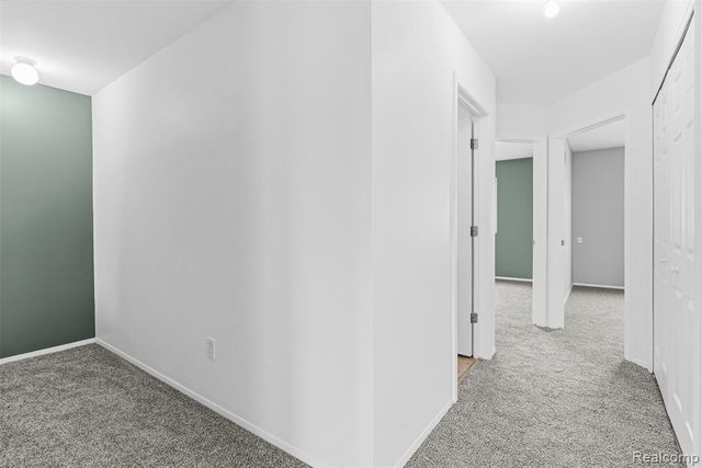 253 Stonegate, Pontiac, MI 48341