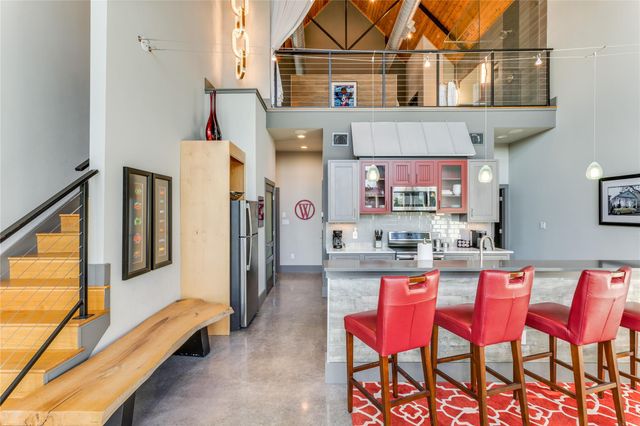 7870 Gage LN, Wimberley, TX 78676