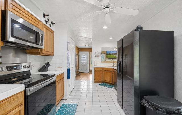 6705 Fair Oaks Drive, North Richland Hills, TX 76182