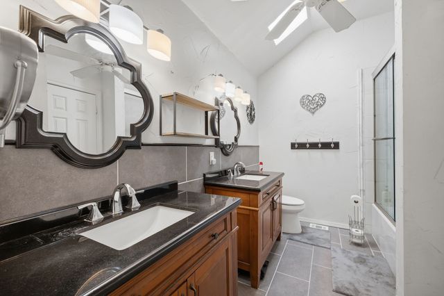6705 Fair Oaks Drive, North Richland Hills, TX 76182