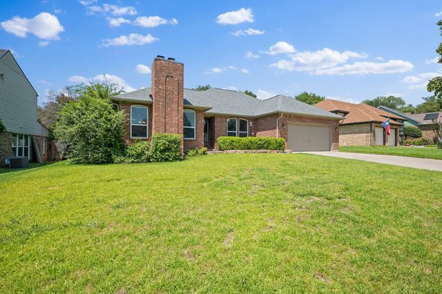 6705 Fair Oaks Drive, North Richland Hills, TX 76182