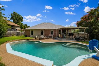 6705 Fair Oaks Drive, North Richland Hills, TX 76182