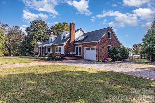 941 Casar Belwood Road, Lawndale, NC 28090