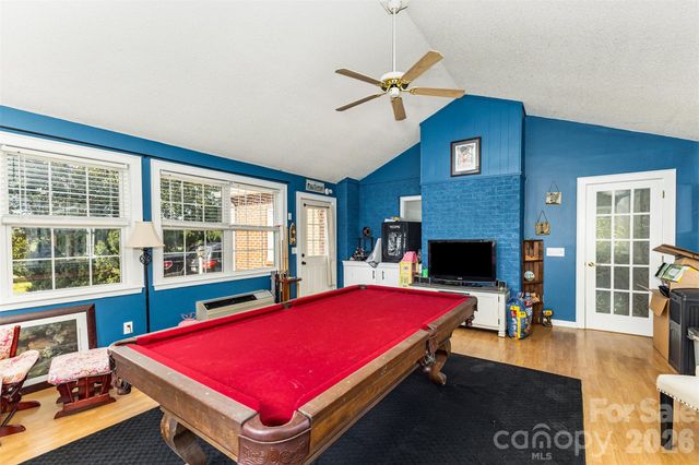 941 Casar Belwood Road, Lawndale, NC 28090