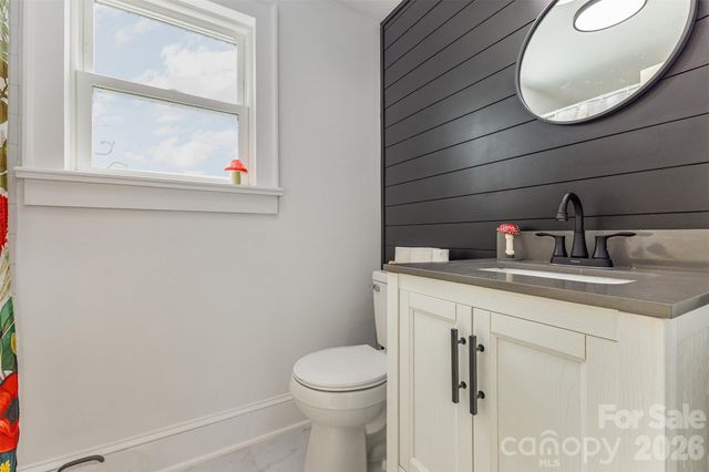 941 Casar Belwood Road, Lawndale, NC 28090