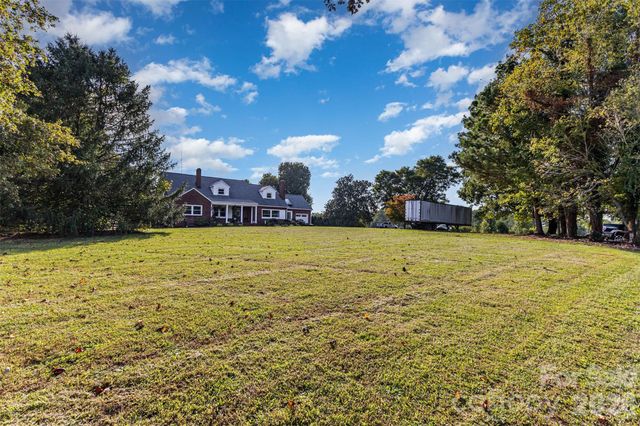 941 Casar Belwood Road, Lawndale, NC 28090