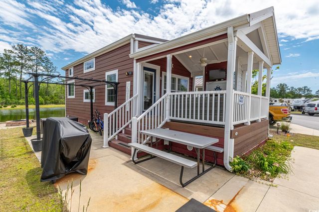 5800 Highway 90, Conway, SC 29526