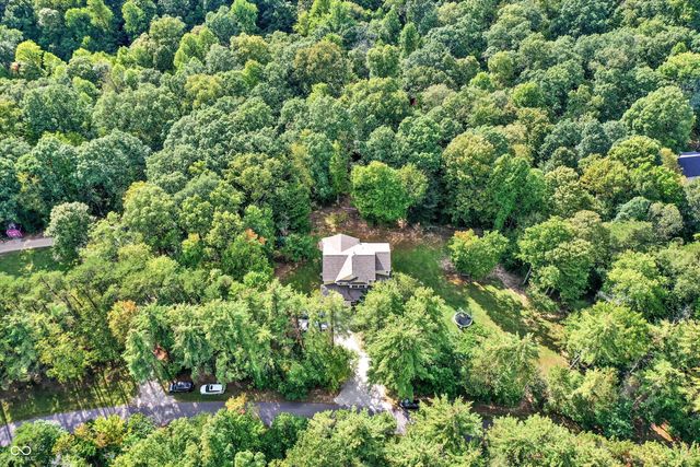 6792 Erika Lane, Nashville, IN 47448