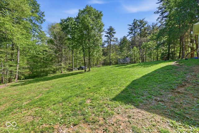 6792 Erika Lane, Nashville, IN 47448